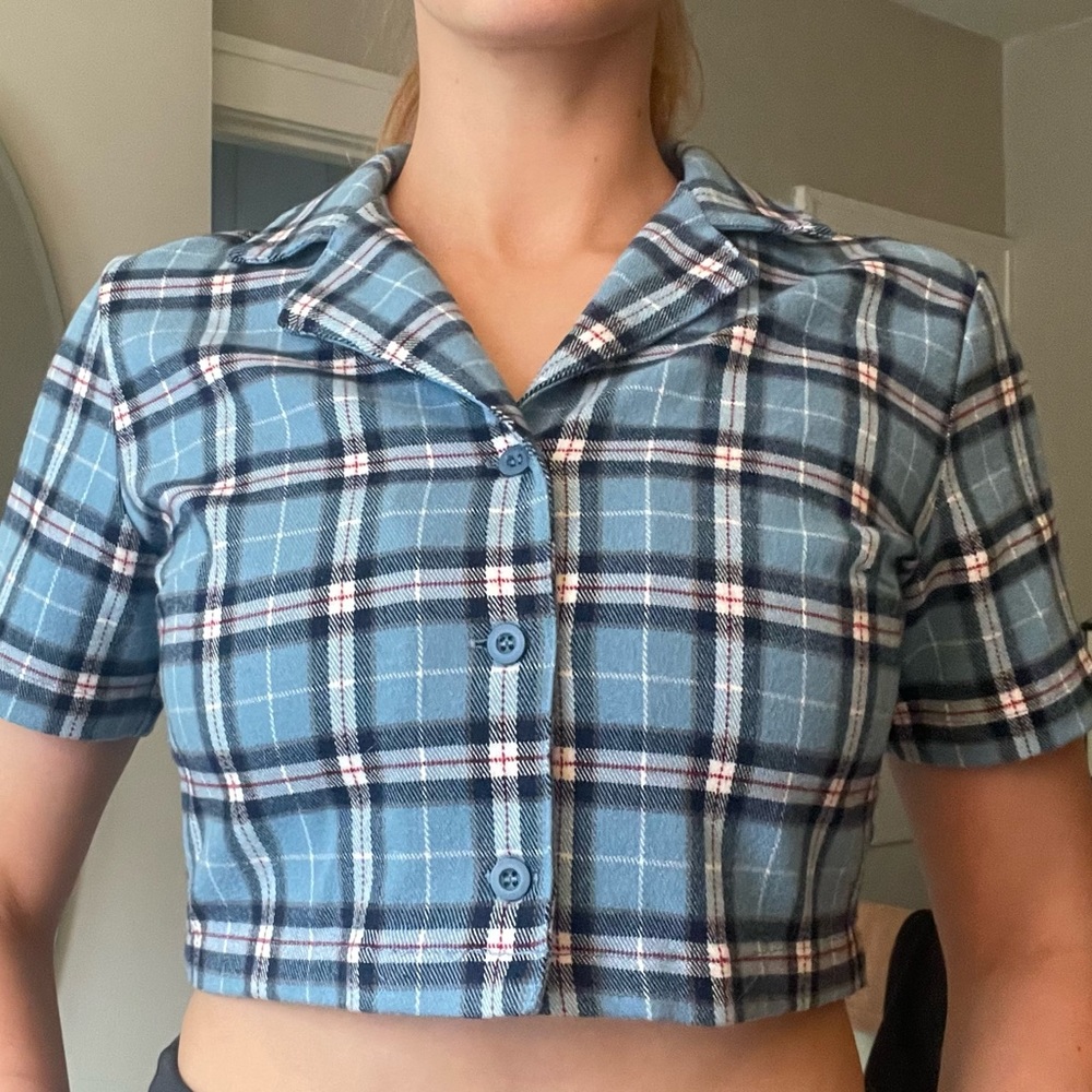 Brandy Melville/John Galt button-up crop